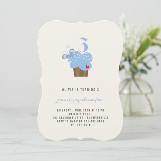 ブルーバタフライカップケーキガールバースデーパーティー招待状 招待状 (スタンド正面)
