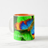 ブルーバタフライペンシルパーソナライズされたアート ツートーンマグカップ (正面左)