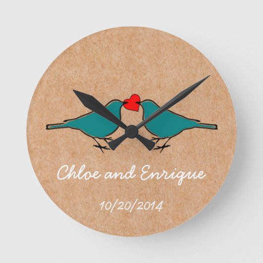 ブルーバードおよび愛ハートの結婚 ラウンド壁時計 (正面)