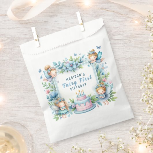 ブルーパステルフローラフェアリーファースト誕生日- フェイバーバッグ (クリップ留めされた状態)