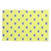 ブルーパンシーオンイエロー – 枕カバー (裏面)