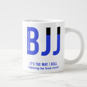 ブルーパーソナライズされたベルトランクBJJ柔術20oz ジャンボコーヒーマグカップ (右)