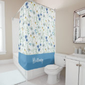 ブルーパープルウォーターカラーワイルドフラワーモノグラム シャワーカーテン (インサイチュ)