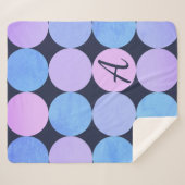 ブルーパープル&ピンクサークルモノグラム シェルパブランケット (正面(横))