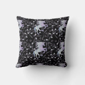 ブルーパープル&ブラックユニコーン&フローラルパターン クッション (裏面)