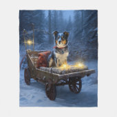 ブルーヒーラー 雪景色のそり クリスマスの飾り フリースブランケット (正面)