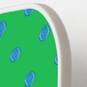 ブルーピックル名門私立校風のボールグリーンモノグラム ピックルボールラケット (左詳細)