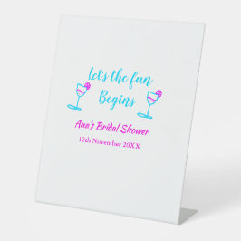 ブルーピンクつる植物ガラスブライダルシャワーレッツおもしろい開始 台座サイン