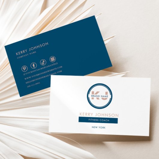 ブルーピンクとホワイトミニマルフィットネスコーチ 名刺