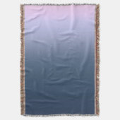 ブルーピンクグラデーション。 スローブランケット (正面縦)