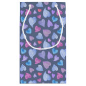 ブルーピンク紫色の水彩ハート スモールペーパーバッグ (裏面)