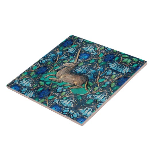 ブルーフラワーアクアブルーグリーンフローラの中のユニコーン タイル (側面)