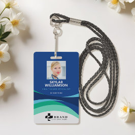 ブルーフローカラフルデザイン医療IDとロゴ バッジ