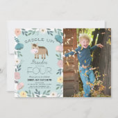 ブルーフローラガーデンホースボーイフォト誕生日 招待状 (正面)