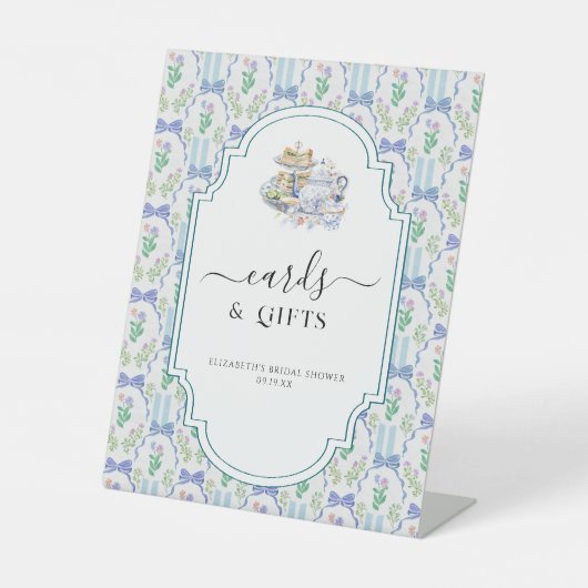 ブルーフローラコケットティーパーティー | カードとギフト 台座サイン (正面)