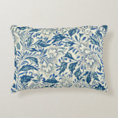 ブルーフローラルパターンアンティークアジアデザイン アクセントクッション (正面)