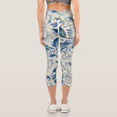 ブルーフローラルパターンアンティークアジアデザイン カプリレギンス (裏面)