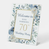 ブルーフローラ70thバースデーパーティーへようこそ 台座サイン (正面)