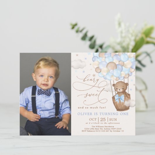 ブルーブラウンテディベアホットエアバルーン1st誕生日 招待状 (スタンド正面)