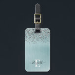 ブルーブラシ仕上げメタル銀グリッターモノグラムスクリプト ラゲッジタグ<br><div class="desc">この荷物タグをモノグラム名でパーソナライズ。背景はシルバーヒョウグリッターの青いブラシ仕上げ金属。前面のモノグラム名のスクリプトフォント、背面のアドレスと電話番号。Blackberry Boulevardによって設計。</div>