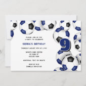 ブルーブラックサッカーボール子供の誕生日パーティー 招待状 (正面)