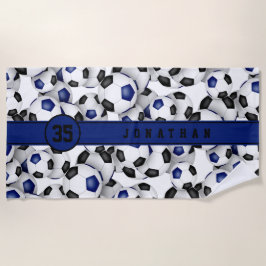 ブルーブラックチームがサッカーボールのパターンを色付けする ビーチタオル