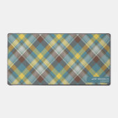 ブループレイドパターン名前をカスタムするモノグラム文字 デスクマット (正面)