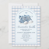 ブルーベビーシューズボーイブーティプレイドアーチベイビーシャワー 招待状 (正面)