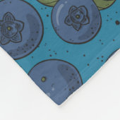 ブルーベリーの青 フリースブランケット (角)