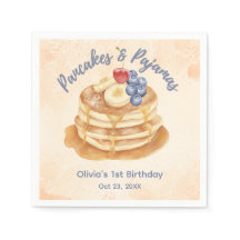 ブルーベリーパンケーキとパジャマの1歳の誕生日