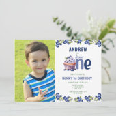 ブルーベリーファーストフォト誕生日招待状 招待状 (スタンド正面)