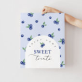 ブルーベリー甘いお菓子の誕生日パーティー ポスター
