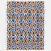 ブルーベージュタウペダークブラウン族アート フリースブランケット (正面)