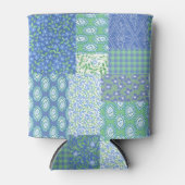 ブルーペリウィンクルフローラボホフェイクパッチワークパターン 缶クーラー (正面)