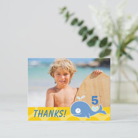 ブルーホエールイエロードットボーイの誕生日感謝してい写真 ポストカード (スタンド正面)