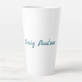 ブルーホワイトあなたの名前の特別なミニマユニークリスト カフェラテマグ (正面)