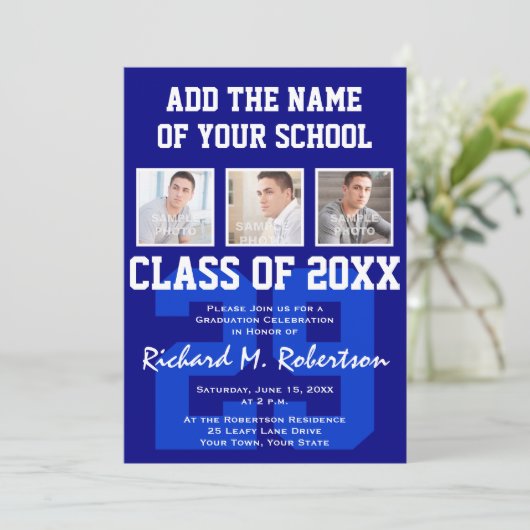 ブルーホワイトスポーティ男の卒業生の大学の番号 招待状 (スタンド正面)