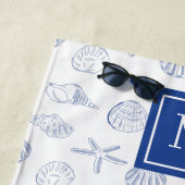 ブルーホワイトハンドドロッドシーシェルビーチ夏 ビーチタオル (インサイチュ)