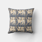 ブルーホワイトファンタジーグリフィン クッション (裏面)