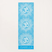 ブルーホワイトマンダラパターンオムブリスパーソナライズされた ヨガマット (裏面)