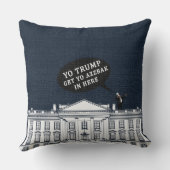 ブルーホワイトヨトランプバックザ来ホワイトハウス クッション (裏面)