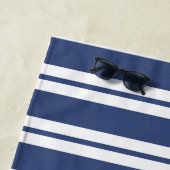 ブルーホワイトレイ航海のクハウスモノグラム ビーチタオル (インサイチュ)