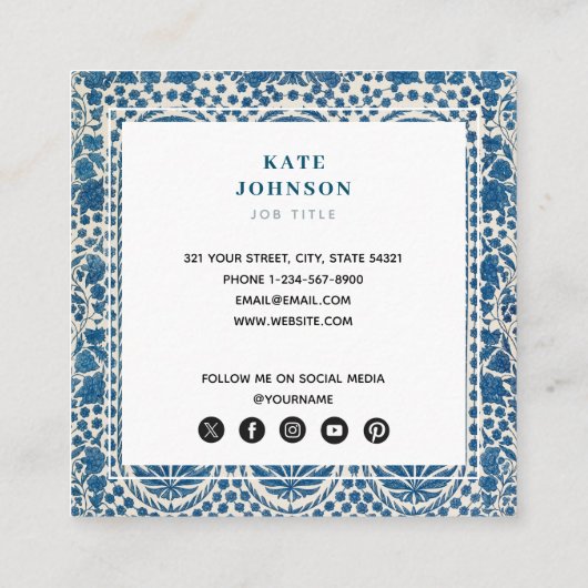 ブルーホワイト幾何学的QRコードソーシャルメディアのアイコン スクエア名刺 (裏面)