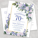 ブルーホワイト金ゴールドフローラ70thサプライズ誕生日 インビテーションポストカード<br><div class="desc">この誕生日のサプライズのエレガントパーティの招待状はがきフェミニンで特別な人に敬意を表す。</div>
