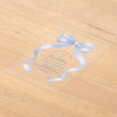 ブルーボウエレガントバプテスマ アクリル招待状 (レイダウン)