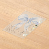 ブルーボウベビーイン開花フローラ男の赤ちゃんシャワー アクリル招待状 (レイダウン)