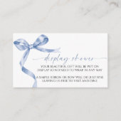 ブルーボウ表示赤ちゃんシャワー囲いカード エンクロージャーカード (正面)