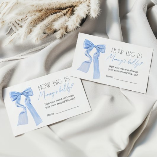 ブルーボウ赤ちゃんシャワーゲームママのお腹の大きさ エンクロージャーカード