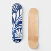 ブルーボタニカルウォーターの花の模様 スケートボード (正面)