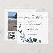 ブルーボタニカルリーフのSave the Date(QRコード+画像付き) 招待状 (正面/裏面)
